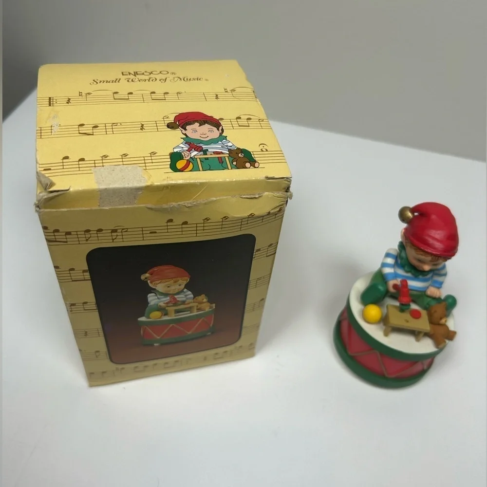 Vintage Enesco 1986 Christmas Small World of Music Box Toy Shop Technician